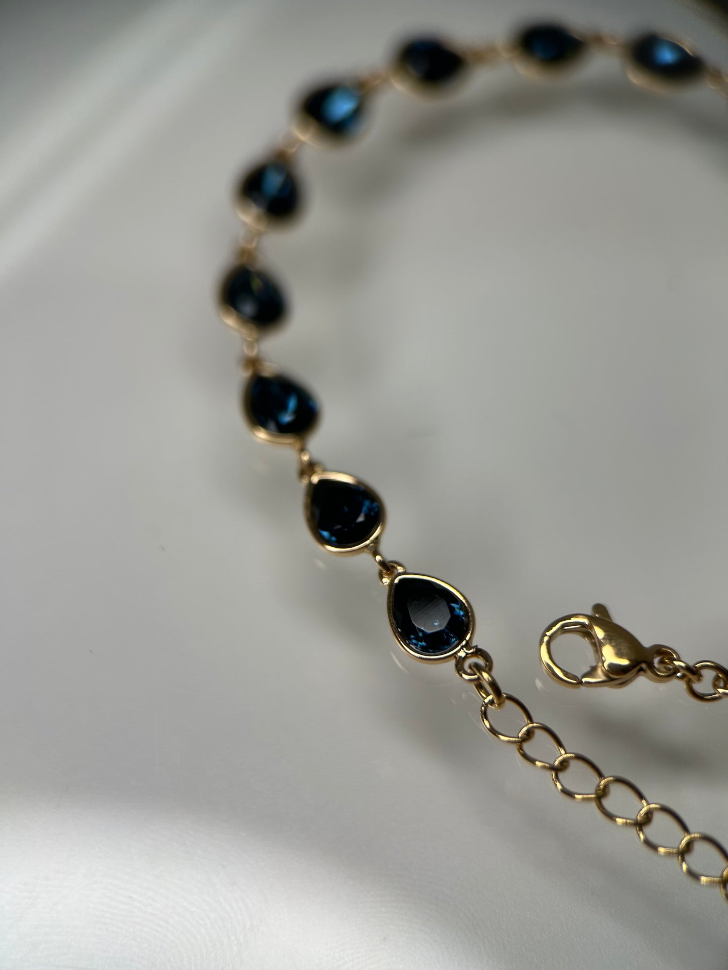 18K Real Gold Deep Blue sea Almond Shaped Diamond Bracelet