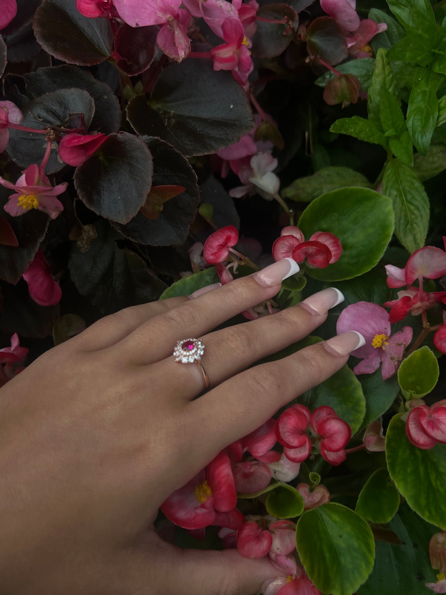 Rose Gold Pink Diamond Incrested Ring