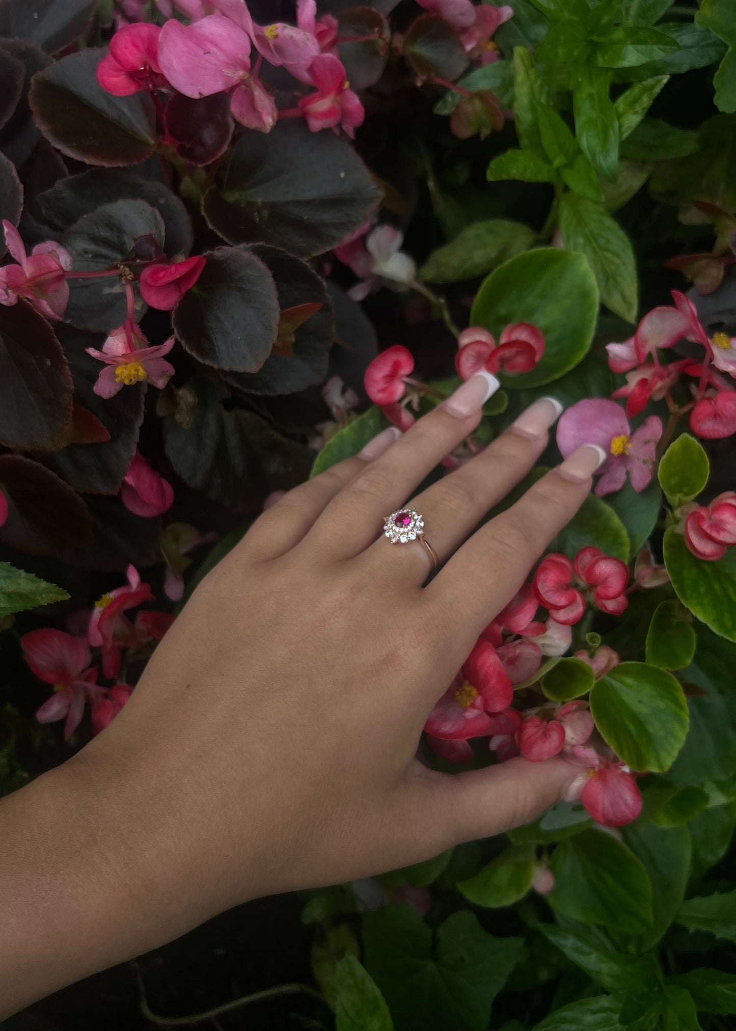 Rose Gold Pink Diamond Incrested Ring